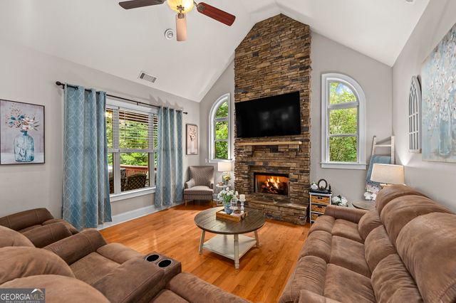 222 Jordans Park Trail, Jasper, GA 30143