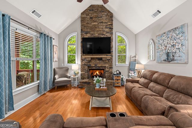 222 Jordans Park Trail, Jasper, GA 30143
