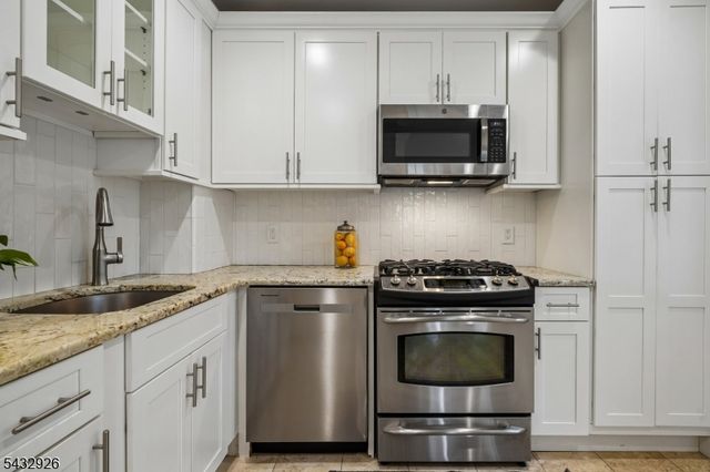 85 Carteret St, Glen Ridge Boro Twp., NJ 07028