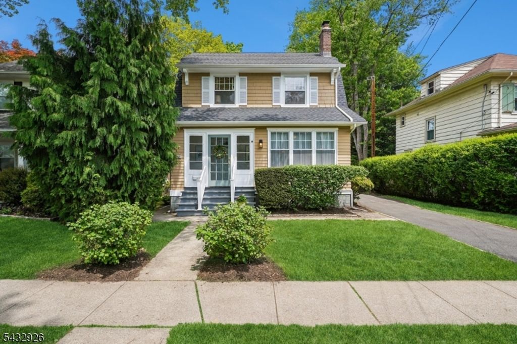 85 Carteret St, Glen Ridge Boro Twp., NJ 07028