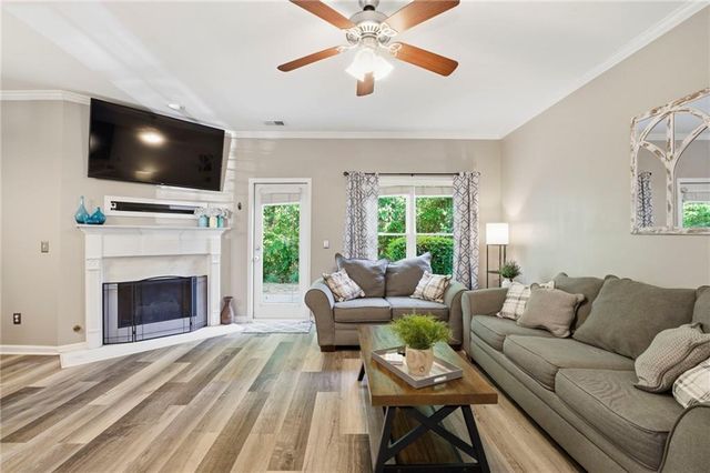 109 Red Barn Lane, Acworth, GA 30102