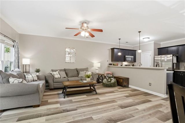 109 Red Barn Lane, Acworth, GA 30102