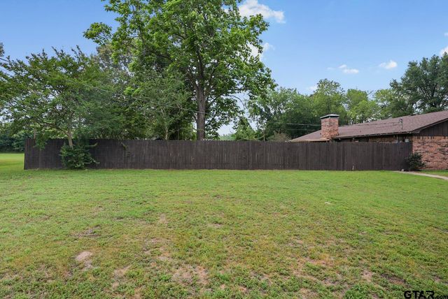 1045 CR 3210, Mt Pleasant, TX 75455