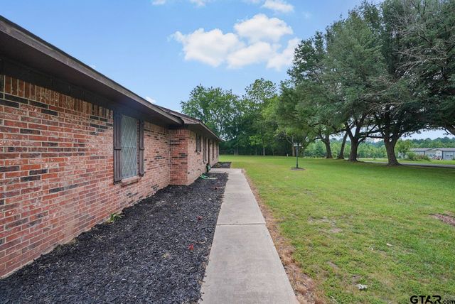 1045 CR 3210, Mt Pleasant, TX 75455