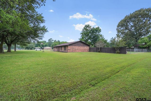 1045 CR 3210, Mt Pleasant, TX 75455