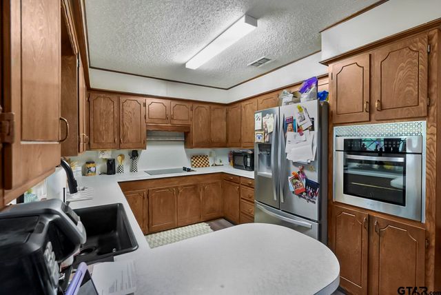 1045 CR 3210, Mt Pleasant, TX 75455