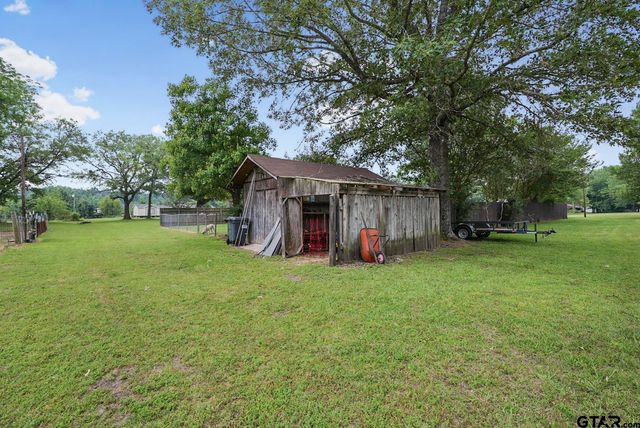 1045 CR 3210, Mt Pleasant, TX 75455