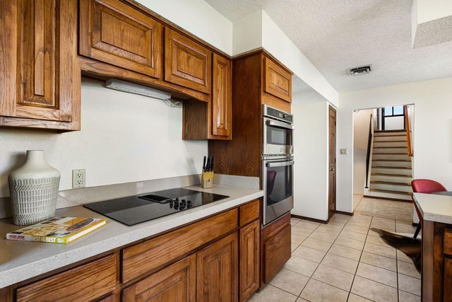 12700 Calle Cereza NE, Albuquerque, NM 87111