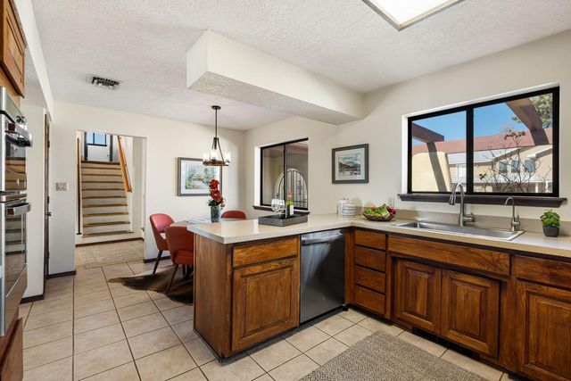 12700 Calle Cereza NE, Albuquerque, NM 87111