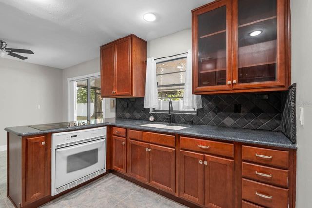 11511 MCMULLEN LOOP, Riverview, FL 33569