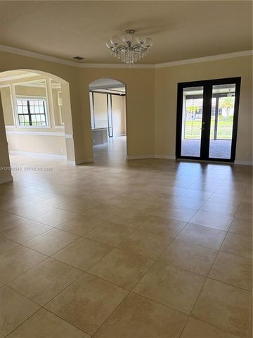 9751 Lakeview Ln, Parkland, FL 33076