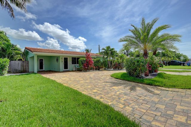 351 NE 41st Street, Oakland Park, FL 33334