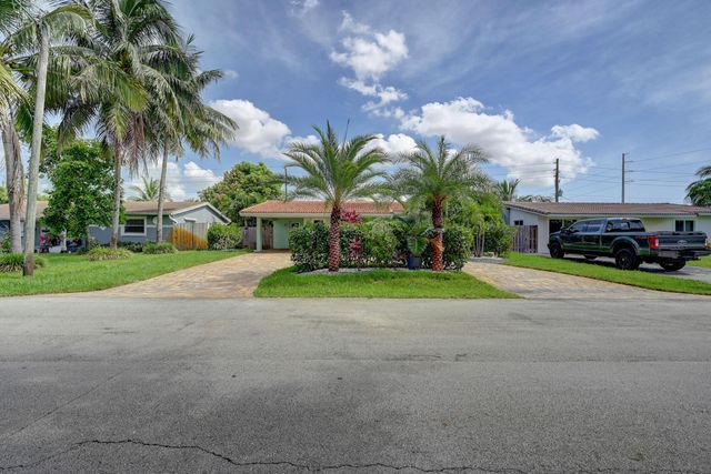 351 NE 41st Street, Oakland Park, FL 33334
