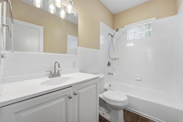 3736 Park Avenue, Minneapolis, MN 55407