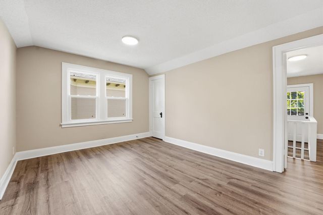 3736 Park Avenue, Minneapolis, MN 55407