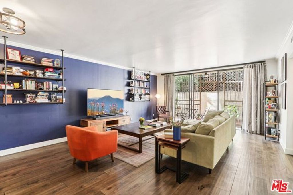 5125 Harold Way 104, Los Angeles, CA 90027