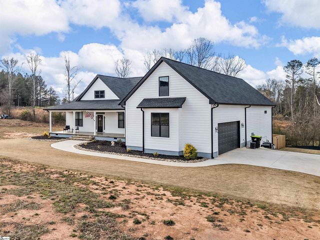 459 Gramling School Road, Inman, SC 29349