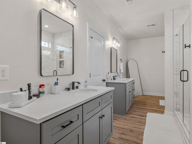 459 Gramling School Road, Inman, SC 29349