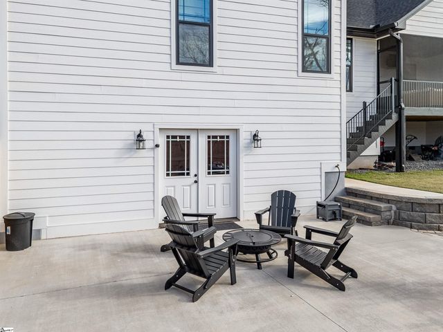 459 Gramling School Road, Inman, SC 29349