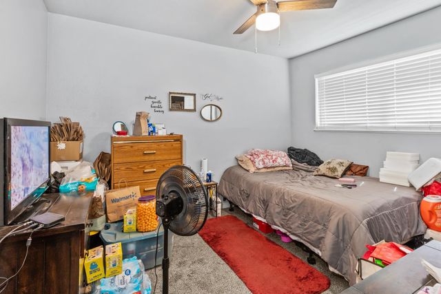6204 Dewar Way, North Highlands, CA 95660