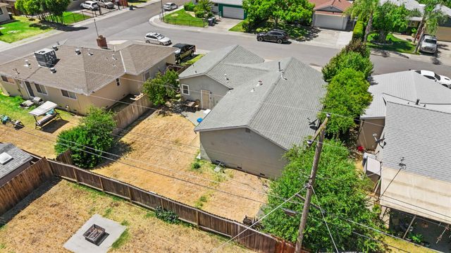 6204 Dewar Way, North Highlands, CA 95660