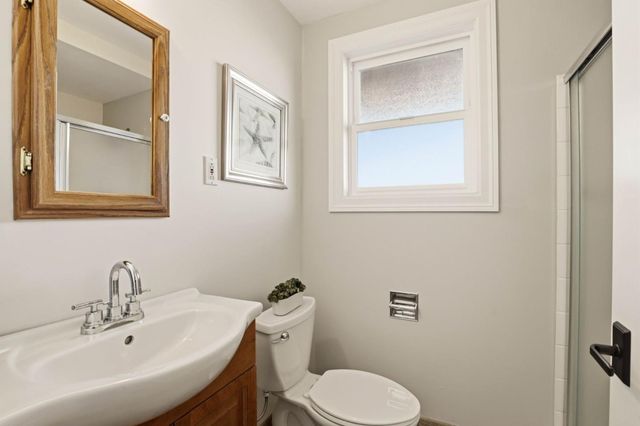 1049 Buckland Avenue, San Carlos, CA 94070