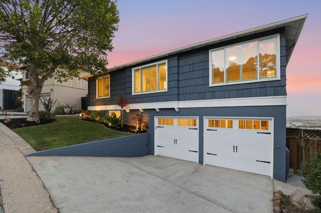 1049 Buckland Avenue, San Carlos, CA 94070