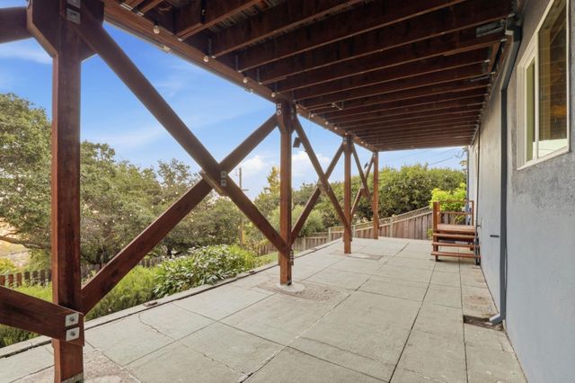 1049 Buckland Avenue, San Carlos, CA 94070