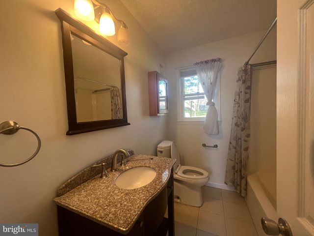 119 BUCKINGHAM DR, Stephens City, VA 22655