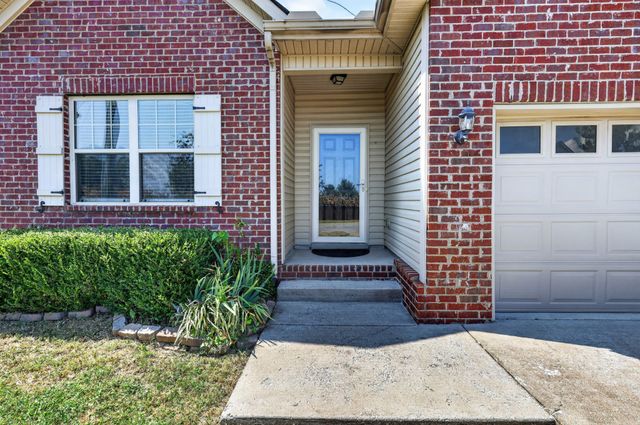 1021 Lindyn Lee Way, Gallatin, TN 37066