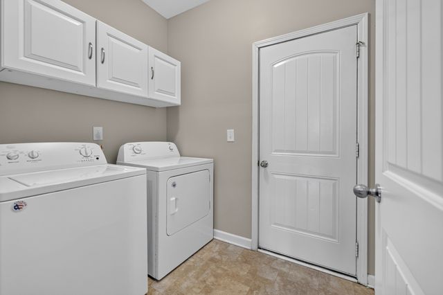 1021 Lindyn Lee Way, Gallatin, TN 37066