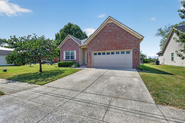 1021 Lindyn Lee Way, Gallatin, TN 37066