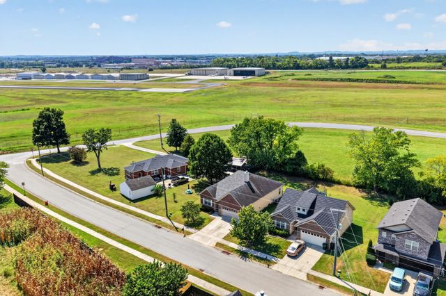 1021 Lindyn Lee Way, Gallatin, TN 37066