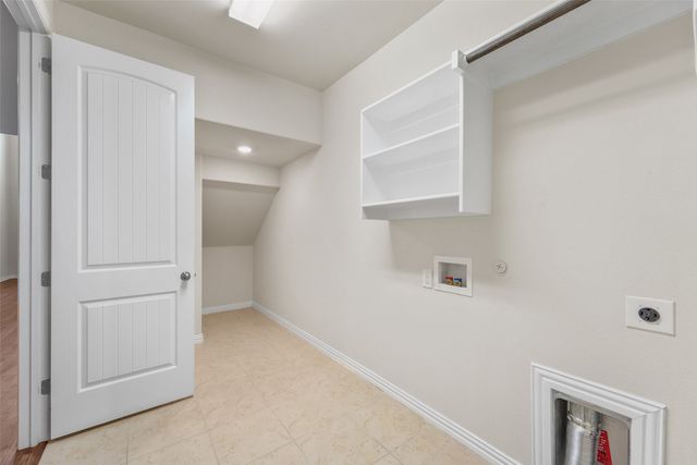 2828 Dancing Flame Drive, Denton, TX 76201