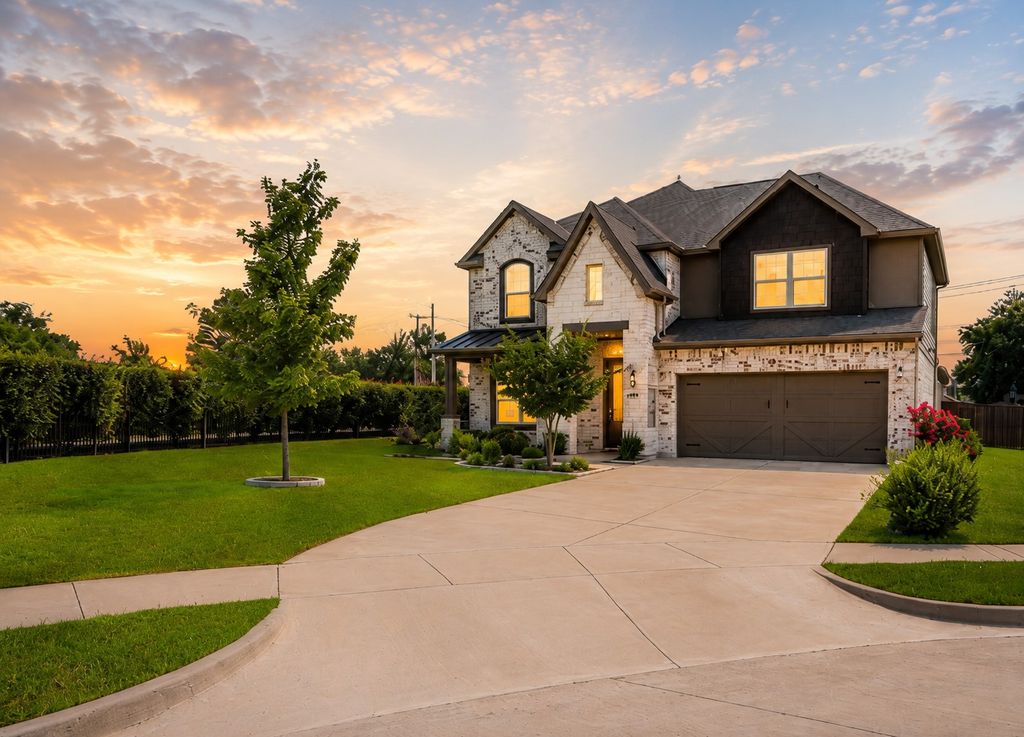 2828 Dancing Flame Drive, Denton, TX 76201