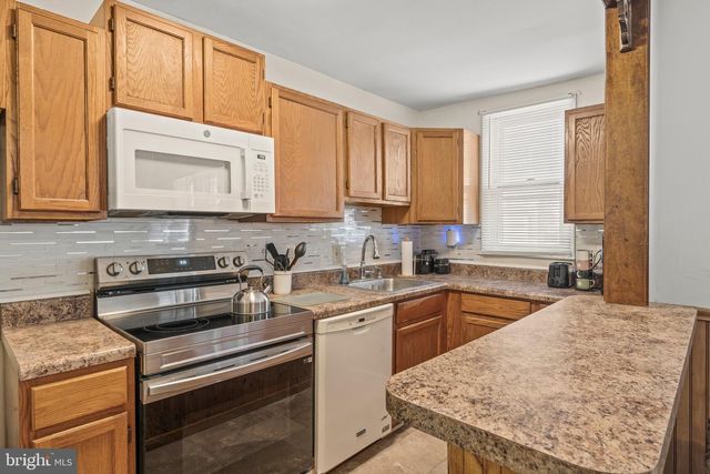 230 GREENWOOD RD, Sharon Hill, PA 19079