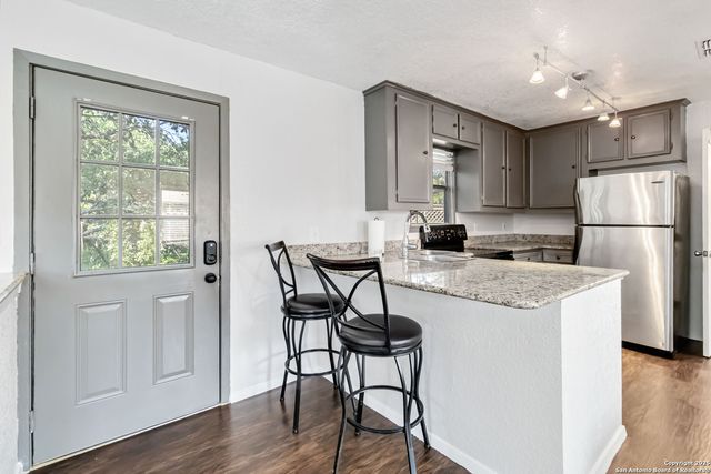 1359 GLENN DR, Canyon Lake, TX 78133