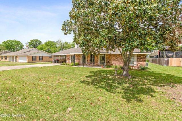 114 Hesper Road, Carencro, LA 70520
