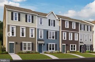 304 PRESIDENTS POINTE AVE #[610], Ranson, WV 25438