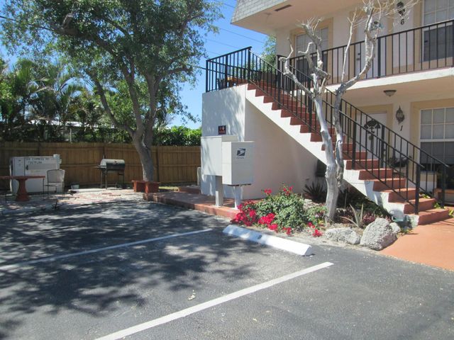 405 N Cypress Drive 4, Tequesta, FL 33469
