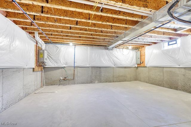 5904 Wakefield Avenue, Cleveland, OH 44102