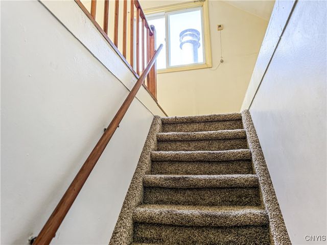 132 Van Mara Drive, Cicero, NY 13212