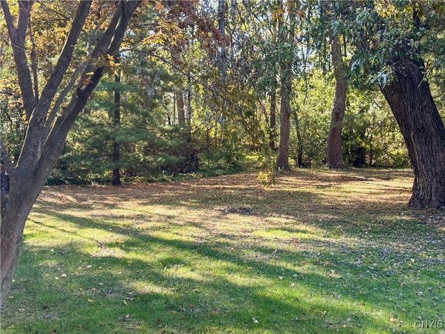 132 Van Mara Drive, Cicero, NY 13212