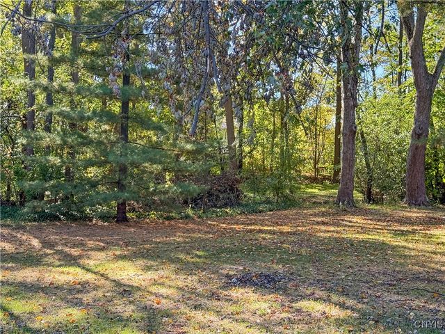 132 Van Mara Drive, Cicero, NY 13212