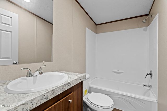 569 Bancroft Chapel Road, Kingsport, TN 37660