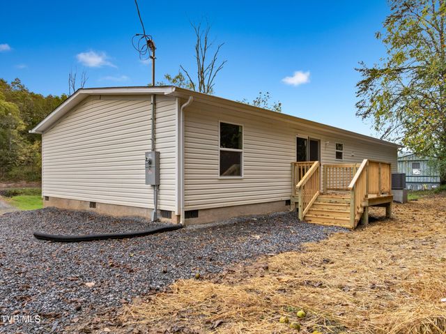 569 Bancroft Chapel Road, Kingsport, TN 37660