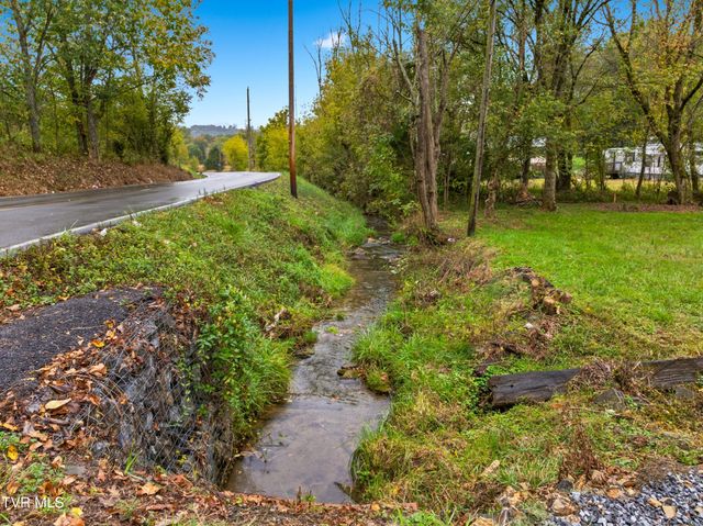 569 Bancroft Chapel Road, Kingsport, TN 37660
