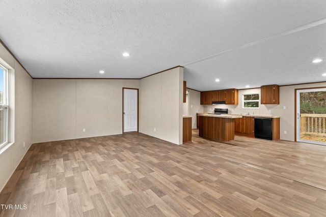 569 Bancroft Chapel Road, Kingsport, TN 37660