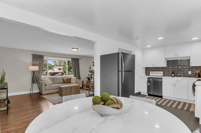 6685 S 1680 E, Cottonwood Heights, UT 84121