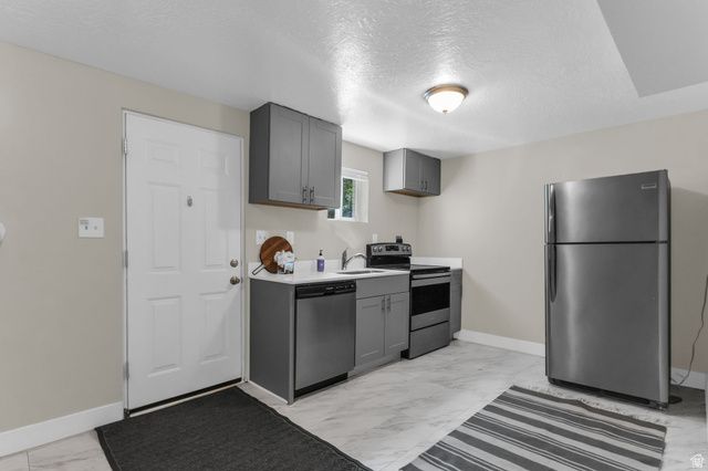 6685 S 1680 E, Cottonwood Heights, UT 84121
